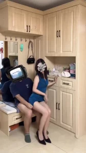 昀怎么读